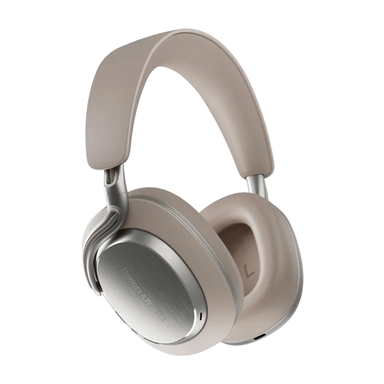 Bowers & Wilkins Px8 S2