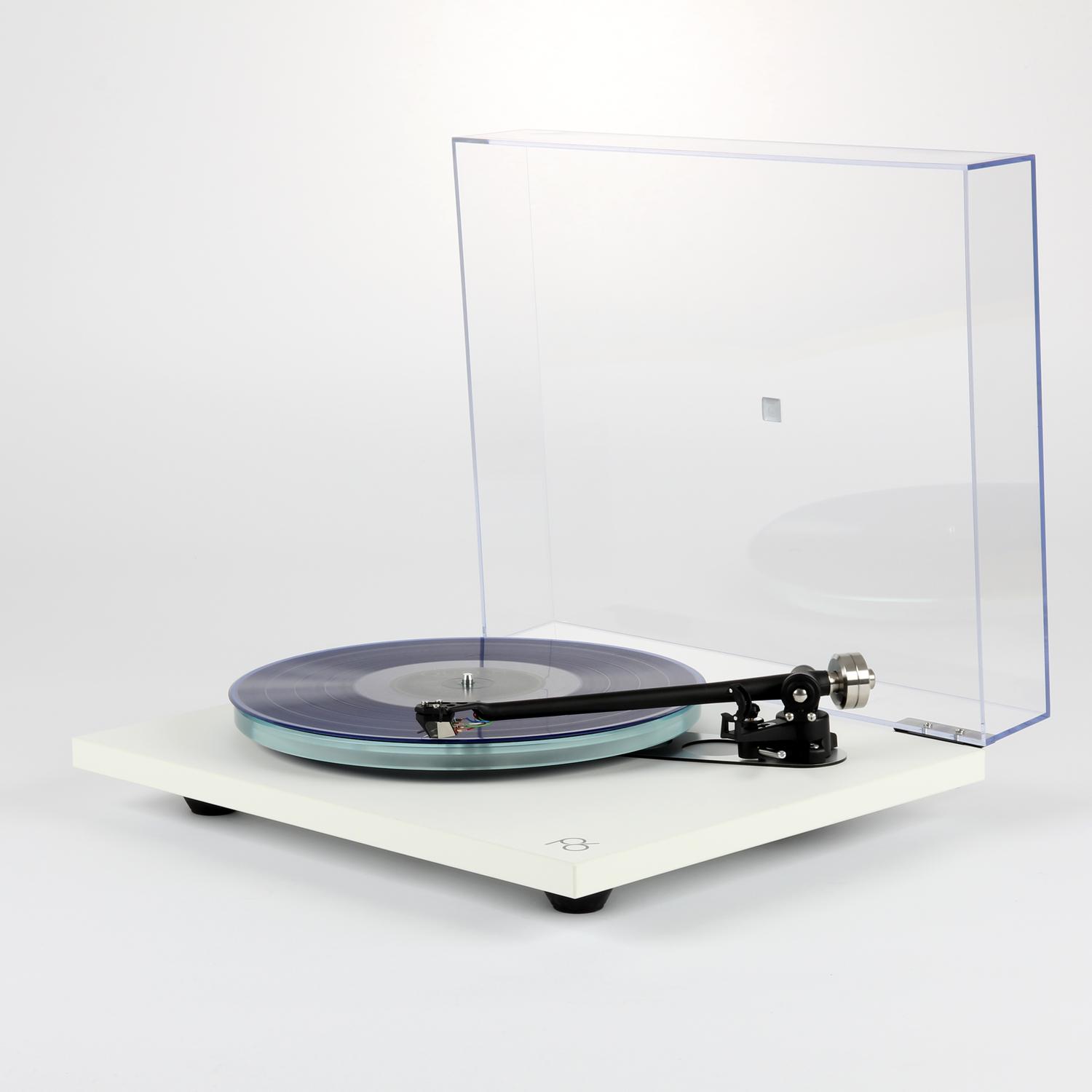 Rega Planar 6 Ania Pro Levysoitin - 5 vuoden jäsentakuu HiFi-tuotteille