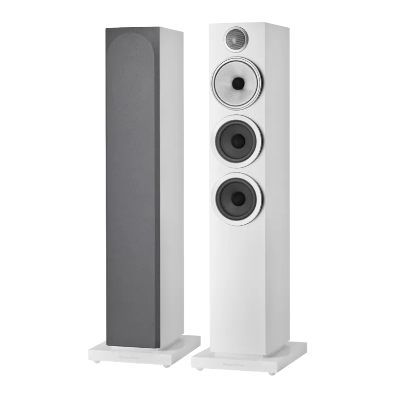 Bowers & Wilkins 704 S3
